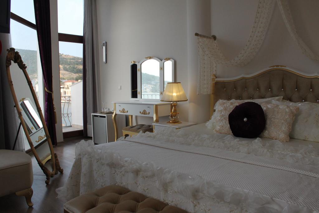 Huri & Nuri Hotel (Adults Only) フォチャ エクステリア 写真