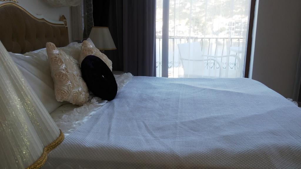 Huri & Nuri Hotel (Adults Only) フォチャ エクステリア 写真